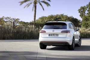 2019-VW-Touareg-24-1