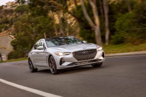 2019-genesis-g70-usa-debut-ny-1