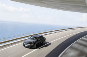 2019-mercedes-amg-c43-07