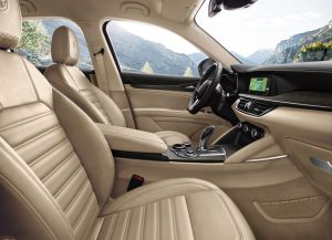 Alfa-Romeo-Geneva-21