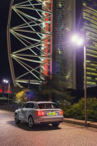 Bentley-Bentayga-Hybrid-13
