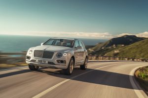 Bentley-Bentayga-Hybrid-2