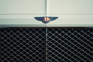 Bentley-Bentayga-Hybrid-20