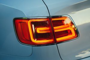 Bentley-Bentayga-Hybrid-22