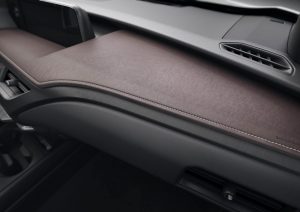 Lexus_UX_Crossover_2018_Geneva_41_F5BA1C97F17A8805053F57214DC5F3AB57ABB23C