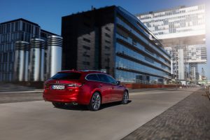 Mazda6-Wagon-28