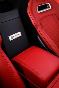 jbespokeftypesvrgraphicpack19my05031812-copy