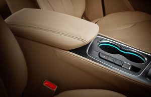 wuling-cortez-center-arm-rest