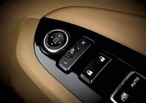 wuling-cortez-electrical-outer-mirror-control-switch