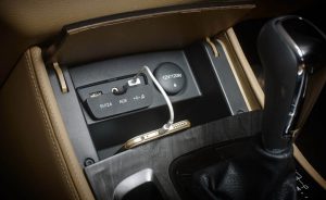 wuling-cortez-usb-charger-1st-row