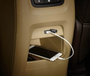 wuling-cortez-usb-charger-2nd-row