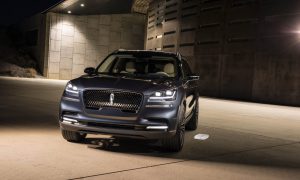 Lincoln-Aviator-09-copy