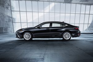 2019lexuses-03