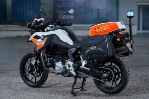 BMW-F750GS-emergency-services-02