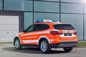 BMWX1xDrive20d-operations-management-02