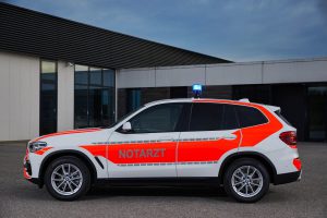 BMWX3xDrive20d-emergency-physician-10