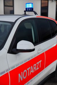 BMWX3xDrive20d-emergency-physician-14