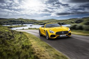 mercedes-amg-gt-s-roadster-1