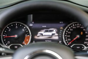 180620_Jeep_New-Renegade-MY19-Trailhawk_21