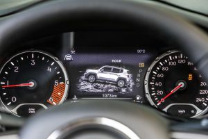 180620_Jeep_New-Renegade-MY19-Trailhawk_22