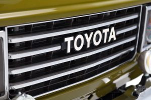 1986-Toyota-Land-Cruiser-FJ62-FJ-Company-04