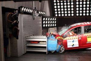 1fcb2dd8-renault-sandero-logan-latin-ncap-13