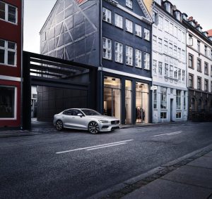 230746_New_Volvo_S60_Momentum