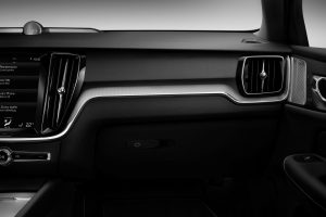 230870_New_Volvo_S60_R-Design_interior