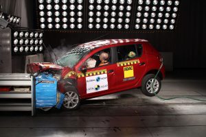 666e9a4a-renault-sandero-logan-latin-ncap-16