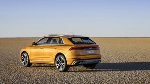 Audi-Q8-11