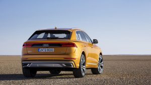 Audi-Q8-15
