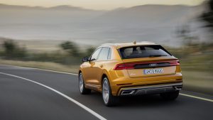 Audi-Q8-21-1