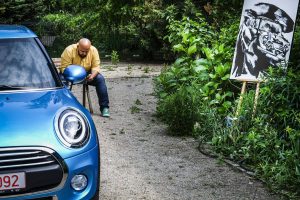 P90305848_highRes_new-mini-debuts-on-r