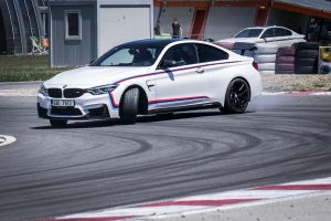 P90305916_highRes_bmw-m-performance-da