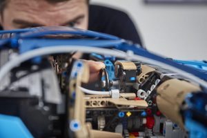 bugatti-chiron-lego-technic-8