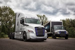 daimler-two-electric-trucks-usa-market-1