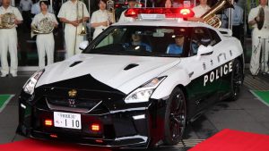 nissan-gt-r-police-car-in-japan (16)