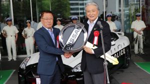 nissan-gt-r-police-car-in-japan (17)