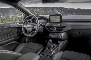 2018_FORD_FOCUS_DRIVE_ST-LINE__30