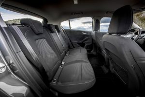 2018_FORD_FOCUS_DRIVE_TITANIUM_01