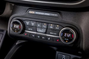 2018_FORD_FOCUS_DRIVE_TITANIUM_08