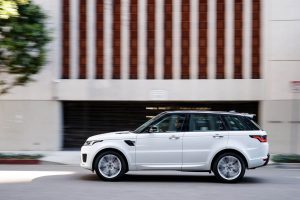 a9cb34ae-2019-range-rover-sport-04