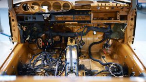 25566936-porsche-993-turbo-project-gold-12