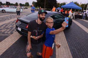 27903c5f-ford-mustang-29