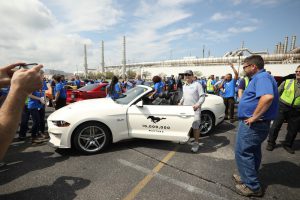 45262598-ford-mustang-celebration-9
