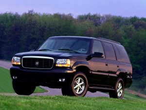 52909126-cadillac-escalade-6