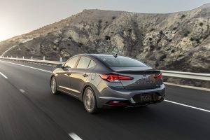 b9491a34-2019-hyundai-elantra-22
