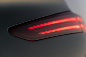 f1a0c492-2019-hyundai-elantra-17