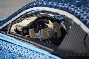 fe1024dc-lego-bugatti-chiron-12