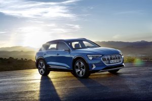 099b4898-audi-e-tron-suv-16